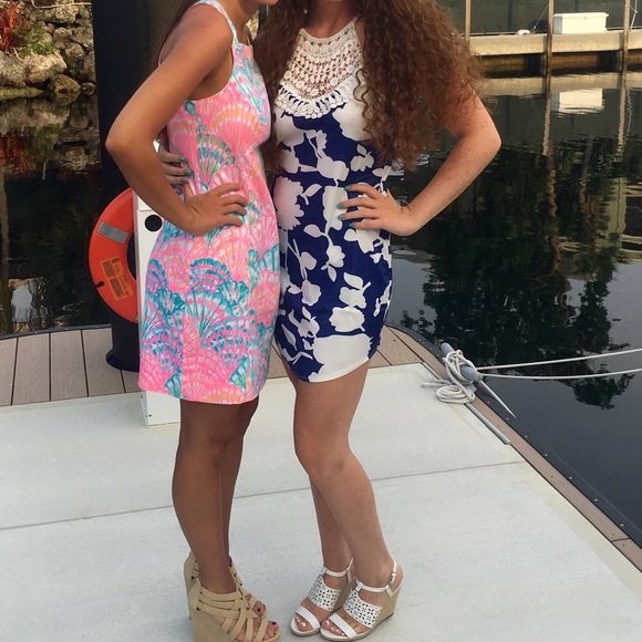 Mini dress with lace - Picture 5 of 5